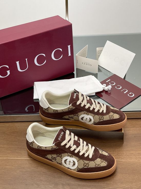 Gucci Suede Mesh Casual Sneakers with Logo and Gift Packaging