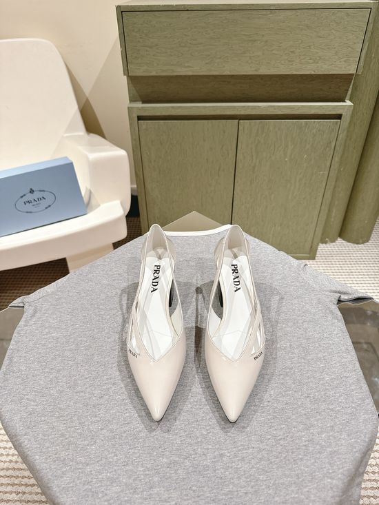 Prada Elegant Pointed-Toe Mary Jane Flats