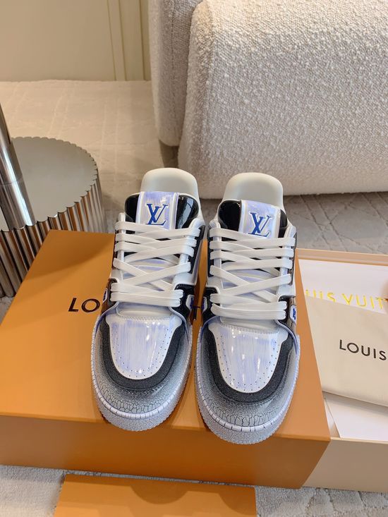 Louis Vuitton Premium Classic Retro Casual Skateboard Sneakers