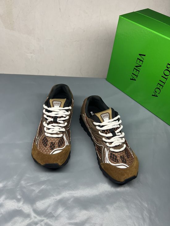 Bottega Veneta Comfortable Height-Boosting Casual Sneakers with Durable Outsole