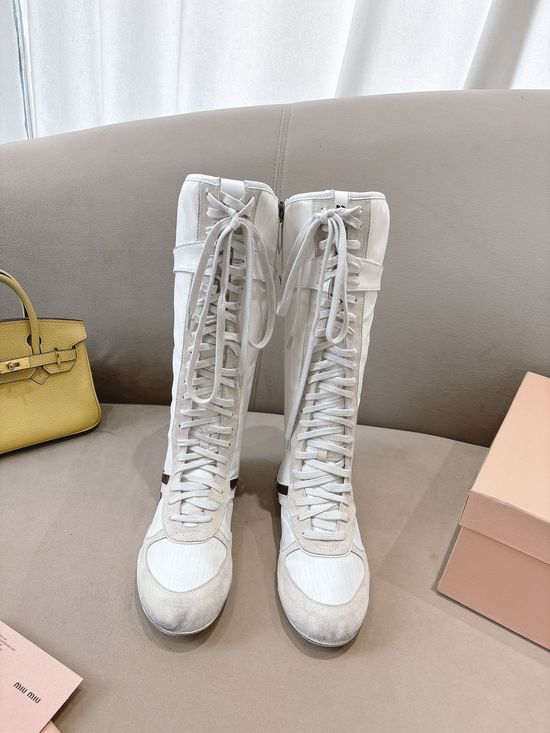 Miu Miu Vintage Suede Ankle Boots Comfortable Casual Footwear