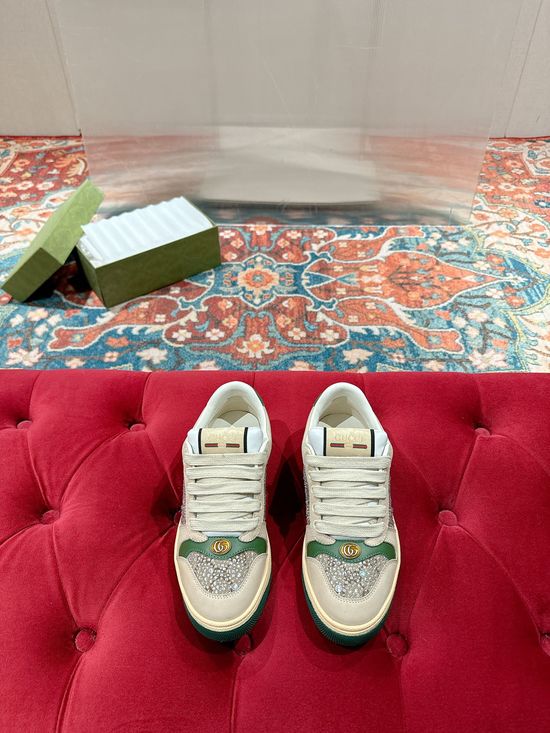 Gucci Vintage Distressed Casual Sneakers With Removable Rhinestone Decor