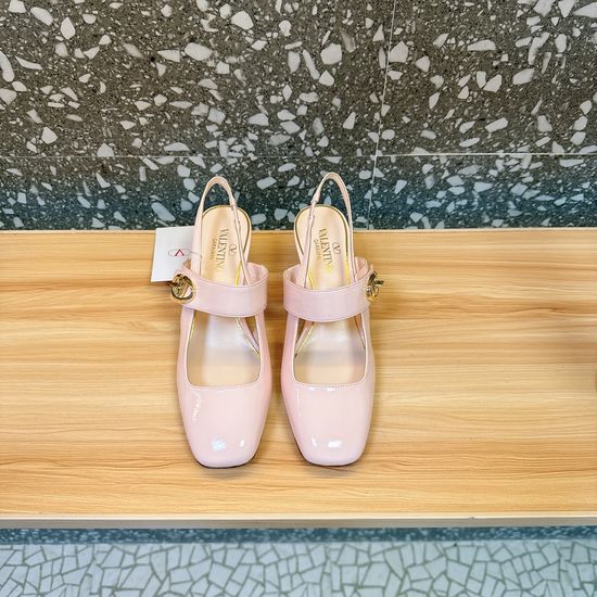Valentino Block Heel Mary Jane Shoes Gold Buckle Elegant Footwear
