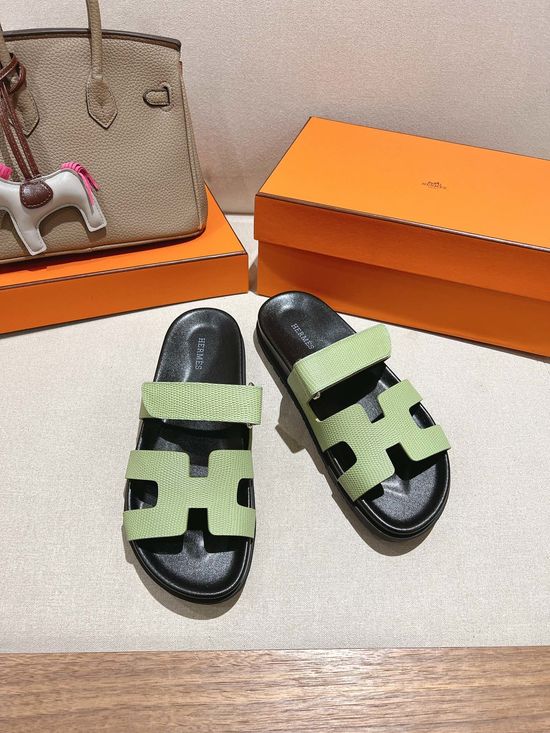 Hermes Lizard Pattern Comfort Open Toe Slide Sandals
