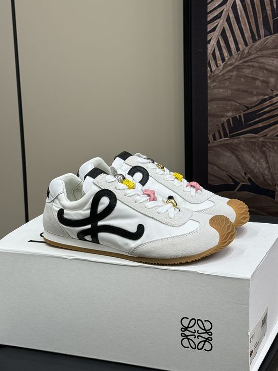 Loewe Soft Flexible Asymmetric Toe Casual Comfort Shoes