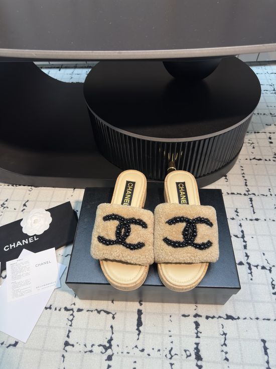 Chanel Beaded Double-C Wool Slippers for Comfort