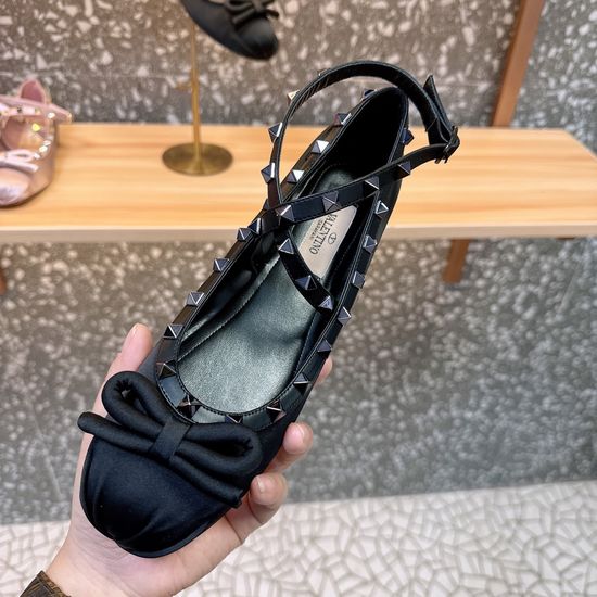 Valentino Studded Silk Leather Ballet Flats Comfortable Footwear