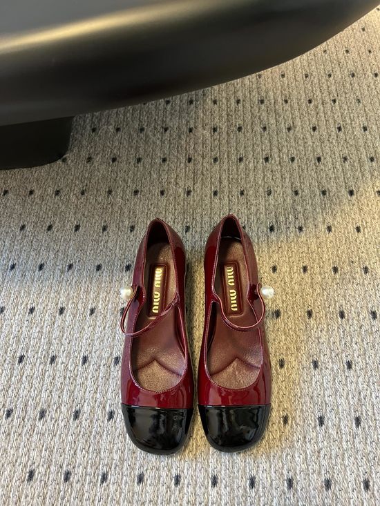 Miu Miu Pearl Buckle Block Heel Mary Jane Shoes