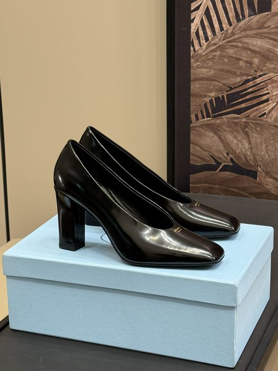 Prada Square Toe Leather Dress Shoes With Sheepskin Lining