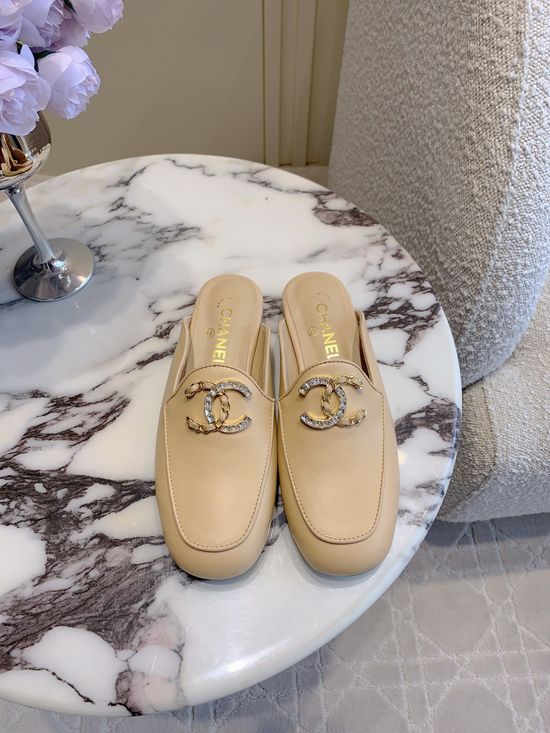 Chanel Classic Emblem Leather Loafer Casual Comfort Shoes