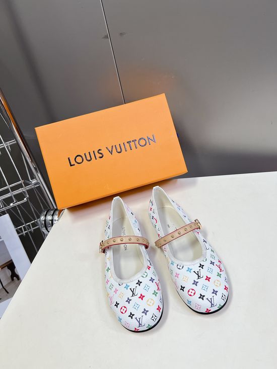 Louis Vuitton Patent Decor Soft Leather Flat Casual Shoes Comfortable