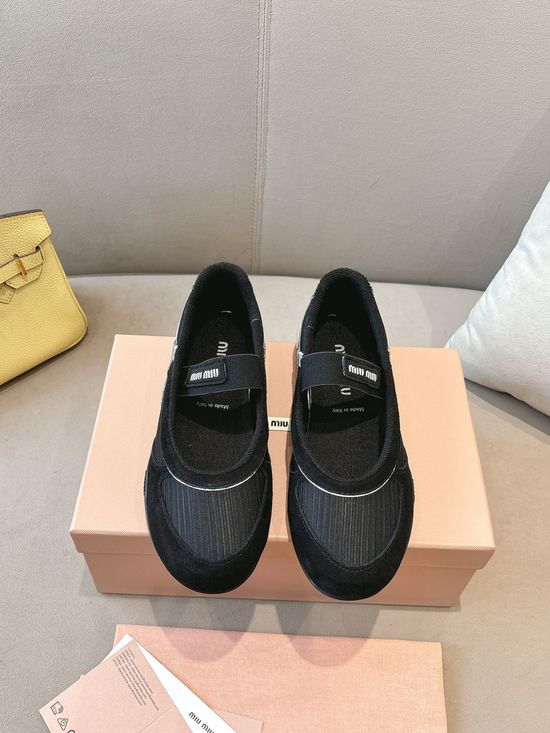 Miu Miu Premium Suede Short Boots Stylish Retro Daily Shoes
