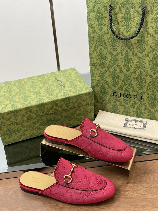 Gucci Premium Velvet Embossed Comfortable Mule Slippers