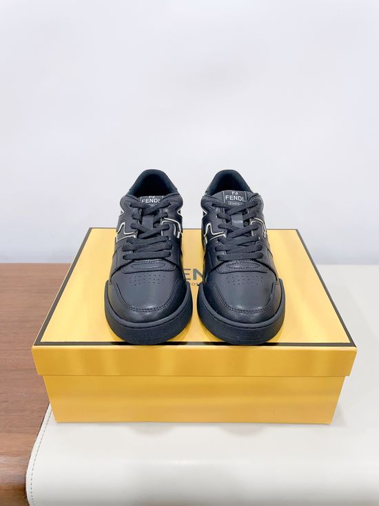 Fendi Vintage Design Casual Sneakers Comfortable Soft Sole Daily Shoes