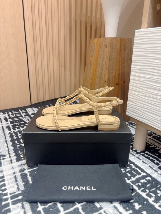 Chanel Elegant Chain Decor Sandals with Premium Leather Upper