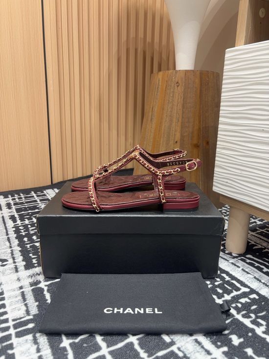 Chanel Elegant Chain Decor Sandals with Premium Leather Upper