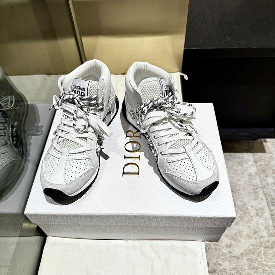 Christian Dior Hollow Out Design Sneakers Lightweight Comfortable Two-tone Sole