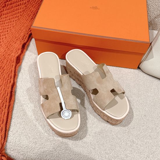 Hermes New Color Suede Accent Sandals Comfort Fit Premium Sole