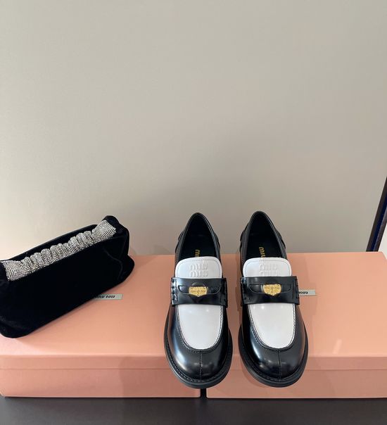 Miu Miu Patent Leather Coin Decor Flat Heel Loafer Shoes Comfortable