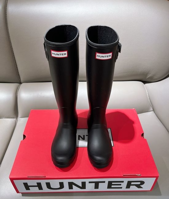 Burberry Waterproof Glossy Tall Rain Boots Classic British Style