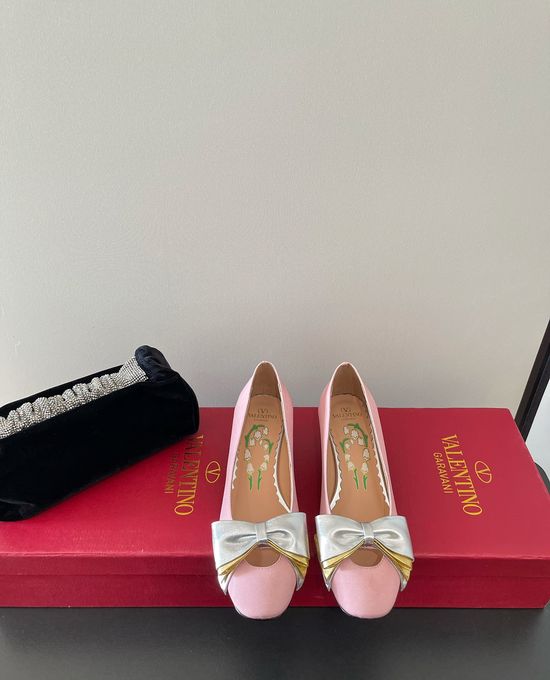 Valentino Bow Decor Leather High Heel Pumps Anti-slip Durable Sole