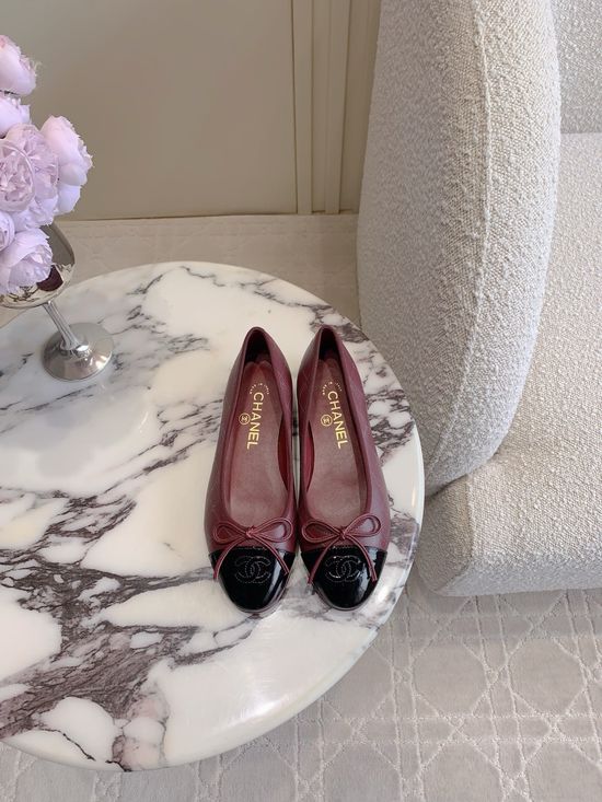 Chanel Premium Versatile Ballet Flats with Mixed Upper Materials