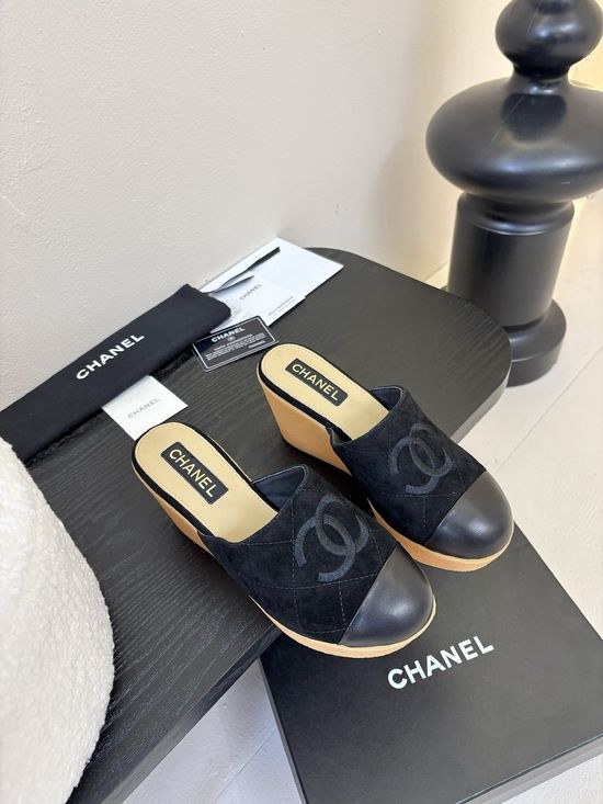 Chanel Wedge Heel Leather Half Slip-on Mules