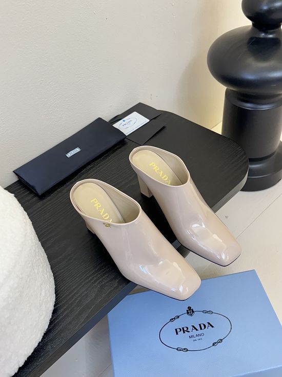 Prada Patent Leather Logo Detail Classic Low Heel Loafers