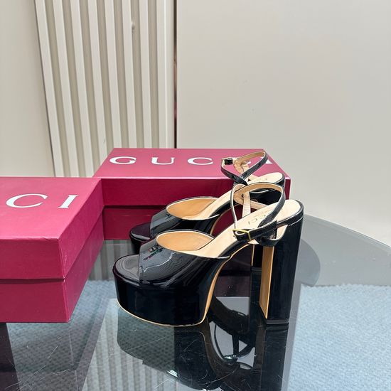 Gucci Dramatic High Heeled Platform Pumps with Double G Charm