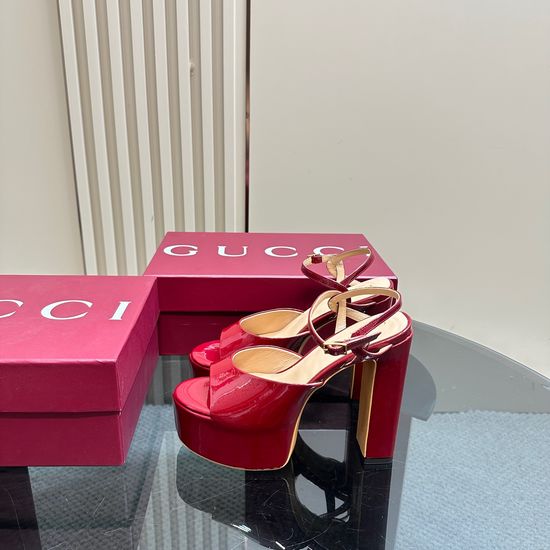 Gucci Dramatic High Heeled Platform Pumps with Double G Charm
