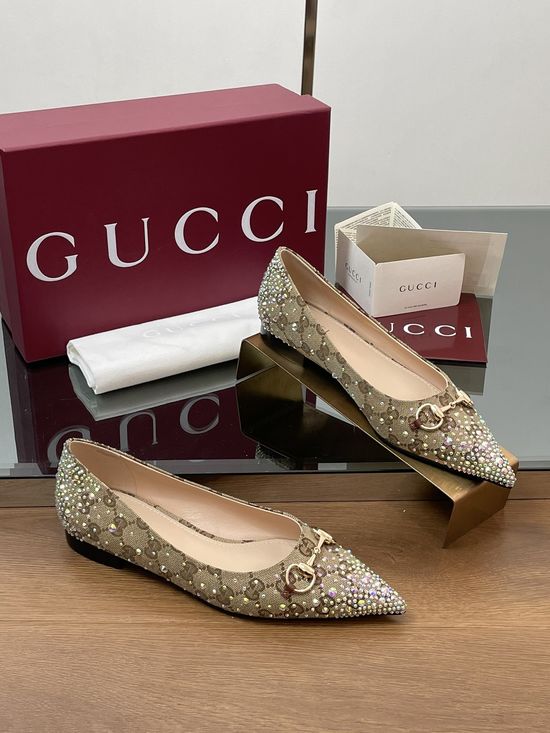 Gucci Rhinestone Decor Pointed Toe Flats Ballet Shoes Leather Sole