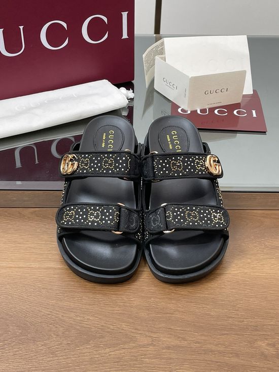 Gucci Crystal Decor Hook Loop Strap Casual Flat Beach Sandals