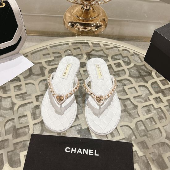 Chanel Luxury Sheepskin Chain Adorned Stylish Sandals