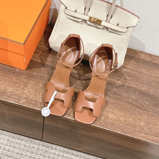 Hermes Stylish High-heeled Sandals with H Toe Detail