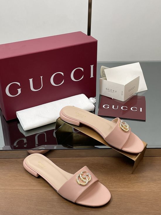 Gucci Sheepskin Rhinestone Buckle Peep Toe Slides Leather Sole
