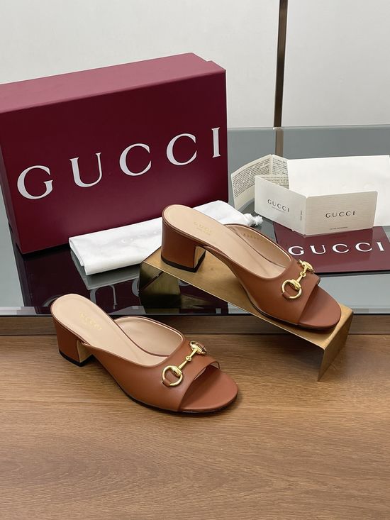 Gucci Waxed Leather Horsebit Sandals With Block Heel