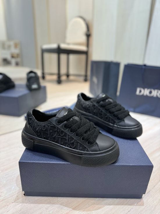 Christian Dior Embroidered Logo Leather Casual Sneakers Premium Version