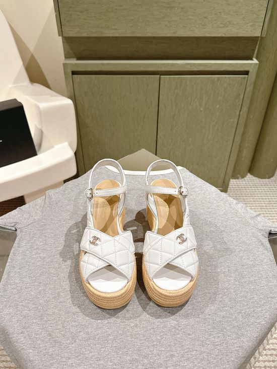 Chanel Camellia Thick Sole Genuine Leather Casual Shoes