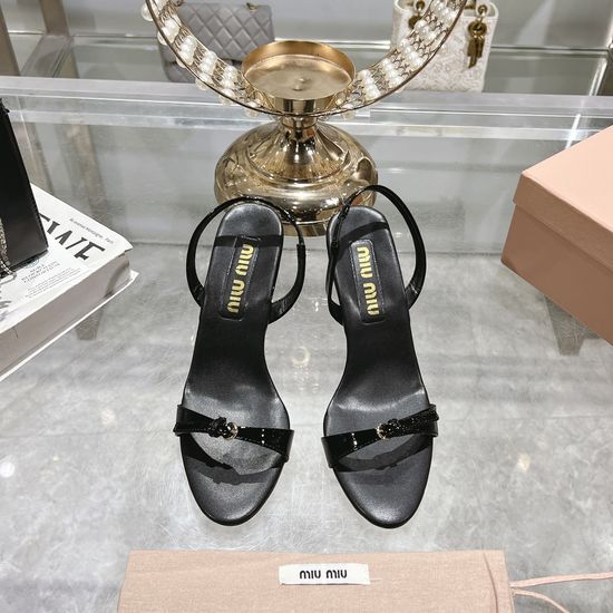 Miu Miu Patent Leather Stiletto Ankle Strap Stylish Casual Sandals