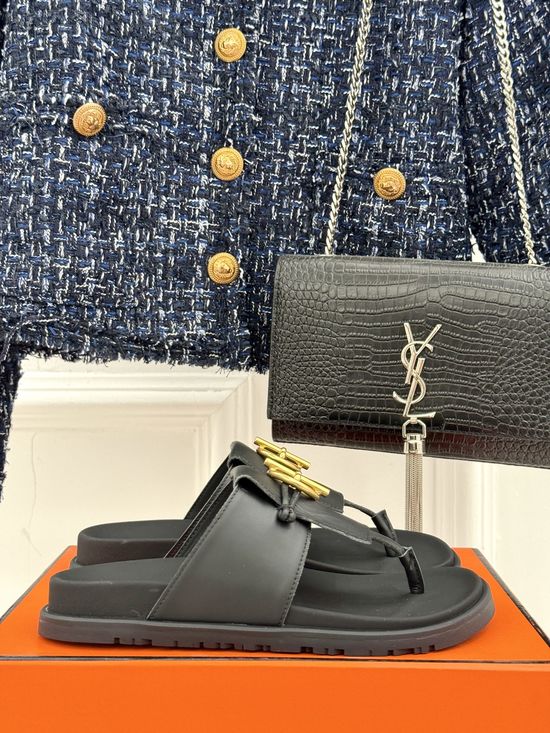 Hermes Genuine Leather Flip Flop Thong Sandals