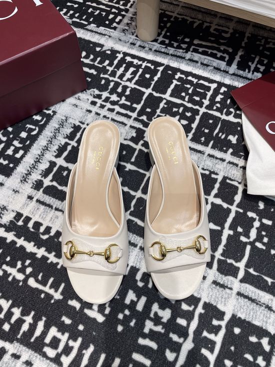 Gucci Metal Buckle Ankle Strap Chunky Heel Leather Sandals