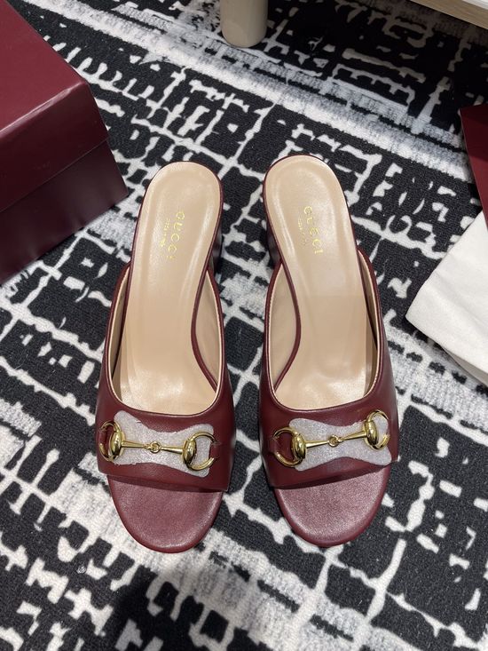 Gucci Metal Buckle Ankle Strap Chunky Heel Leather Sandals