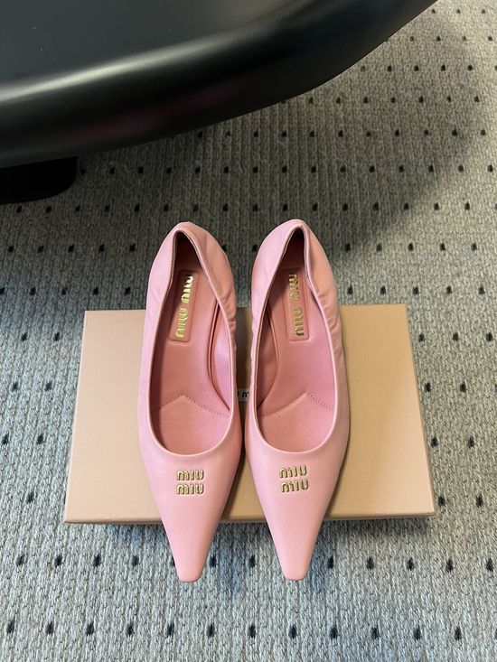 Miu Miu Pointed Toe High Heels Comfortable Elegant Formal Footwear