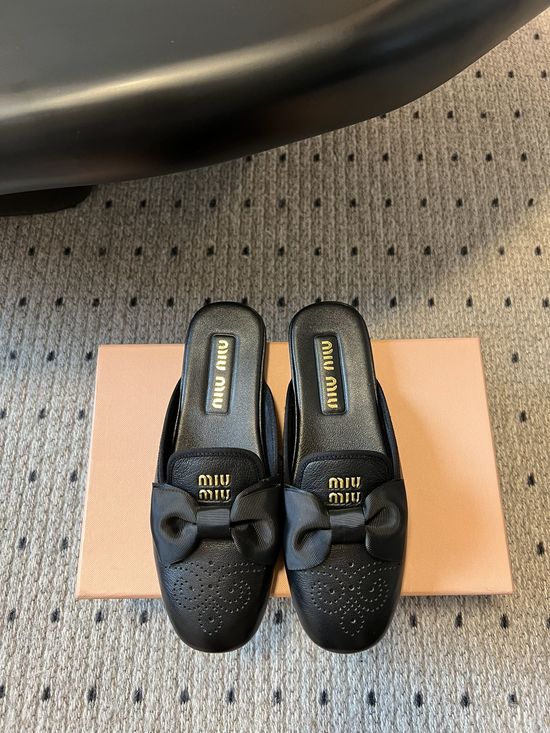 Miu Miu Velvet Bow Decor Comfortable Flat Loafer Shoes