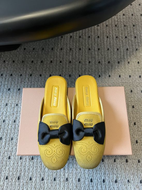 Miu Miu Velvet Bow Decor Comfortable Flat Loafer Shoes