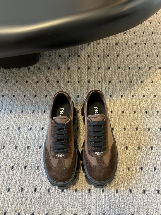 Prada Thick Sole Loafers Versatile Leg Lengthening Footwear
