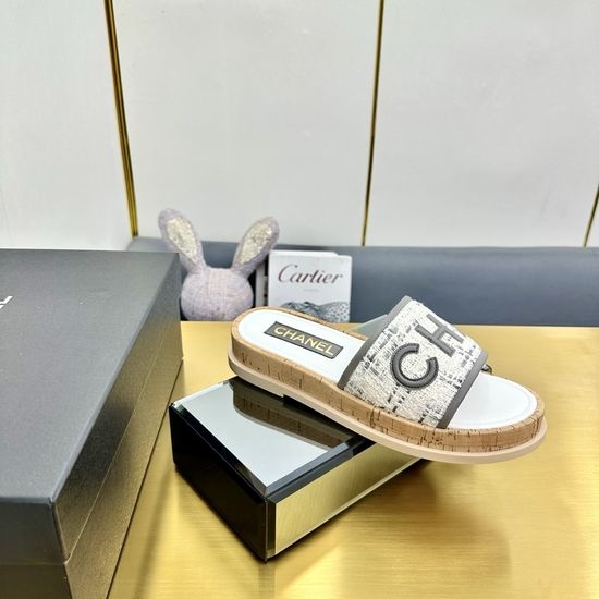 Chanel Classic Bicolor Weave Slides Soft Comfortable Non Slip