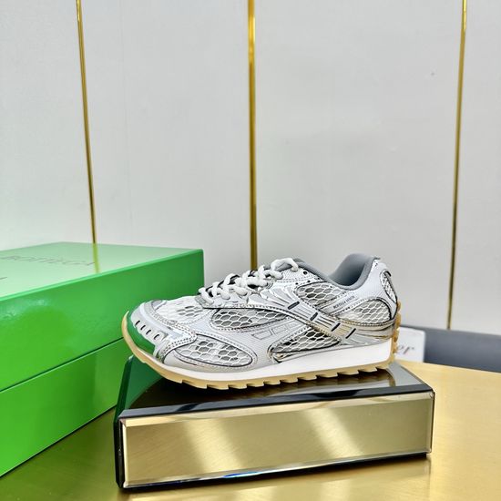 Bottega Veneta Versatile Comfortable Casual Sneakers for Daily Use