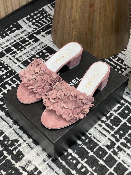 Chanel Rhinestone Floral Sheepskin Casual Comfort Slide Sandals
