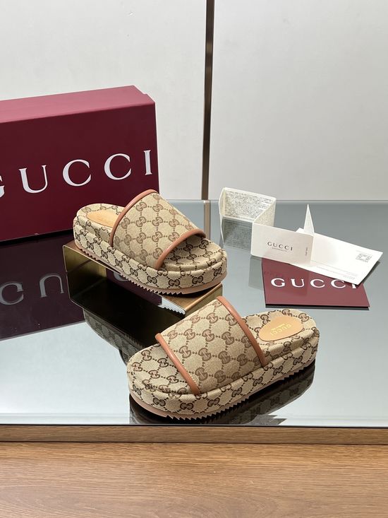 Gucci Embroidered Pattern Wide Strap Platform Slide Sandals